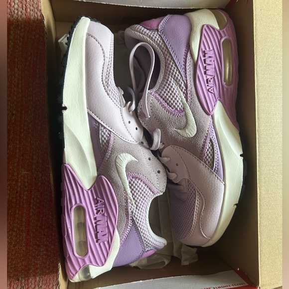 NWT Nike Women's Air Max Excee ‘Violet Star’ Sneakers - Picture 6 of 6